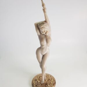 PowerGirl cu Sabie - Figurina- Statuie - Print 3D. Figurine si Statui Print 3d. Magazin shop 3D Bucuresti. Manufactura aditiva. Firstpower.ro
