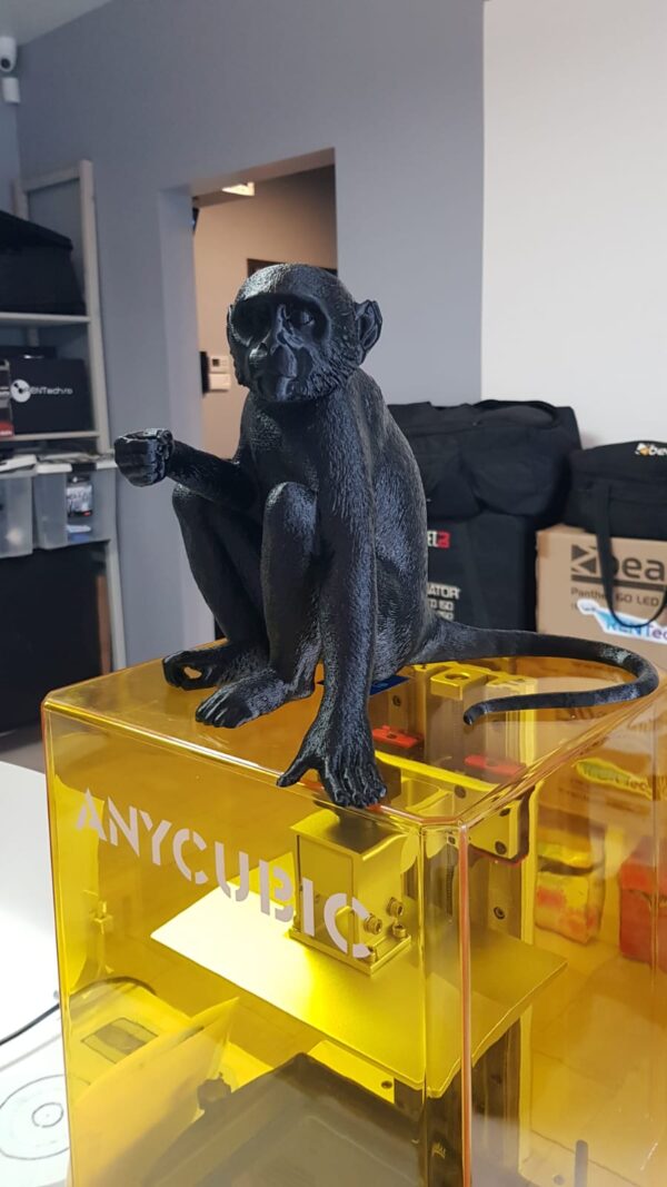 Maimuta Seletti Monkey in Sezut 22 cm- Print 3D. Cumara acum! Figurine si Statui Print 3d. Magazin shop 3D Bucuresti. Manufactura aditiva.